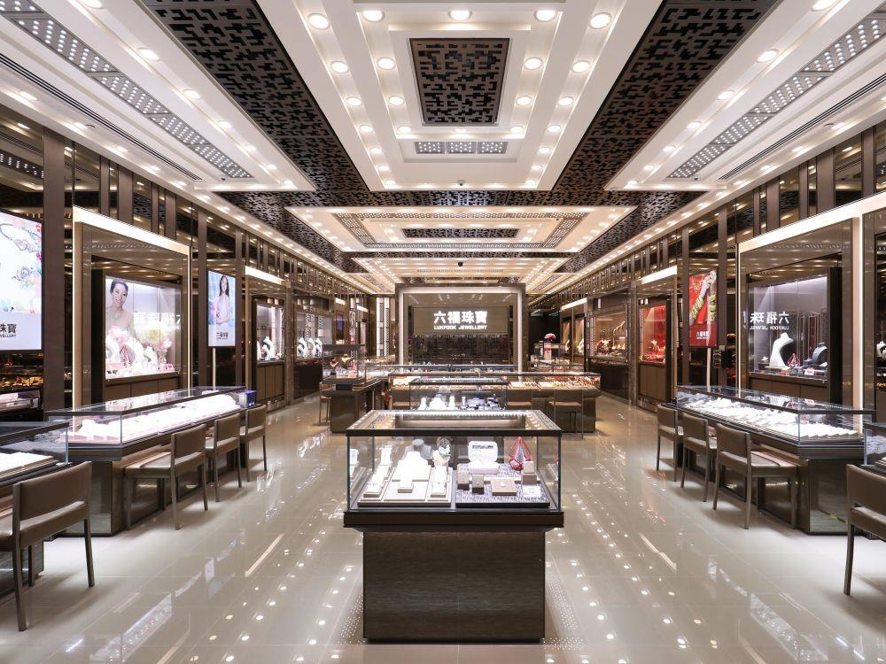 LukFook Jewellery boutique interior
